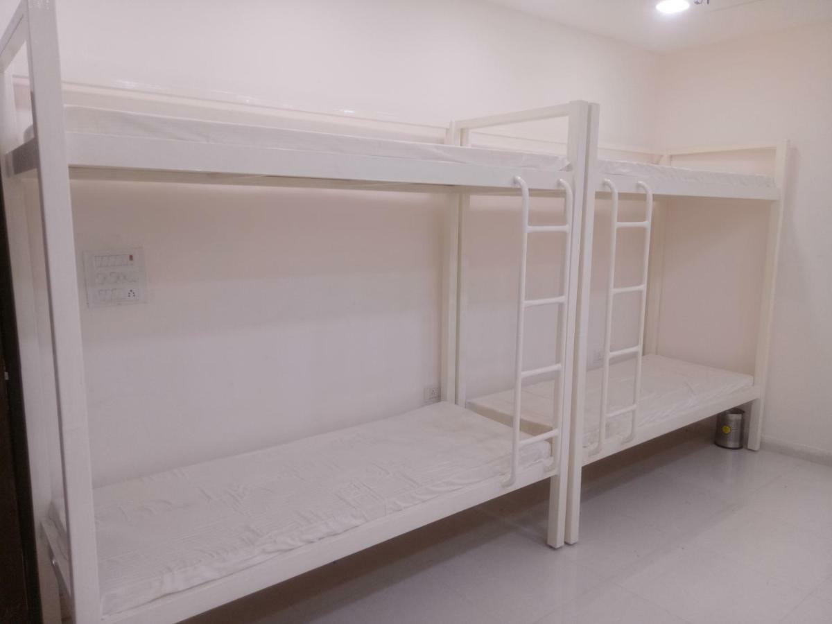 Hotel Prestige 阿杰梅尔 外观 照片